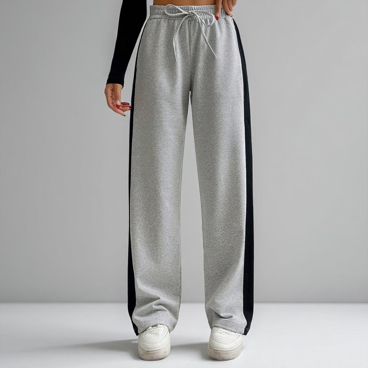 Tremix Signature Side Stripe Wide-Leg Sweatpants - Grey/Black